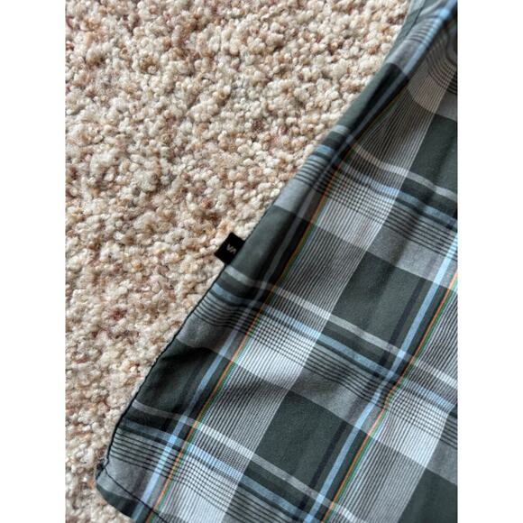 RVCA Button Down short sleeve Shirt, Blue, size, Medium, Slim Fit, Cotton Blend - Picture 11 of 12